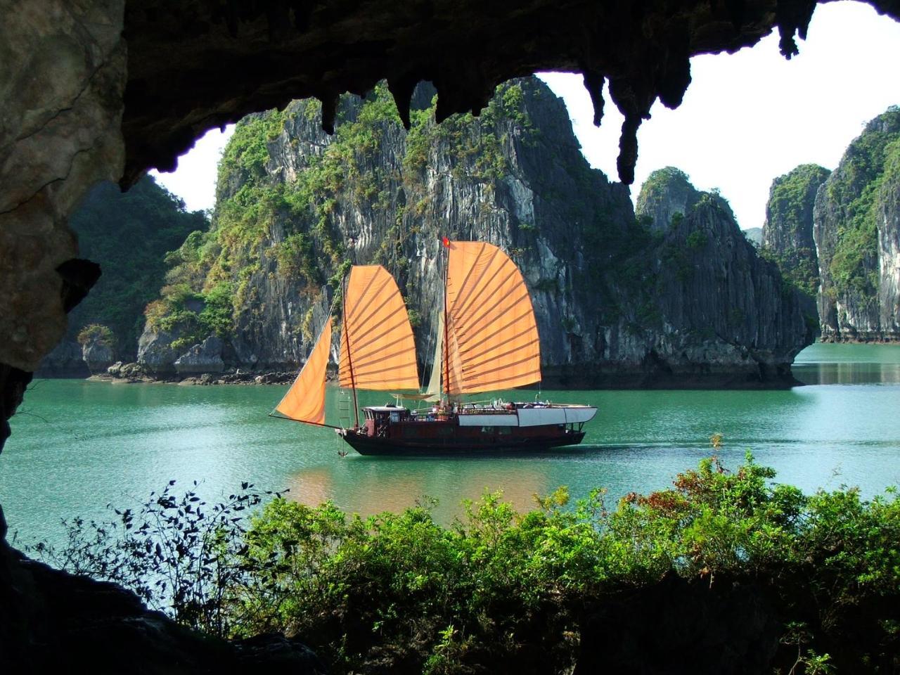 Zo Brother Ha Long Hostel Buitenkant foto