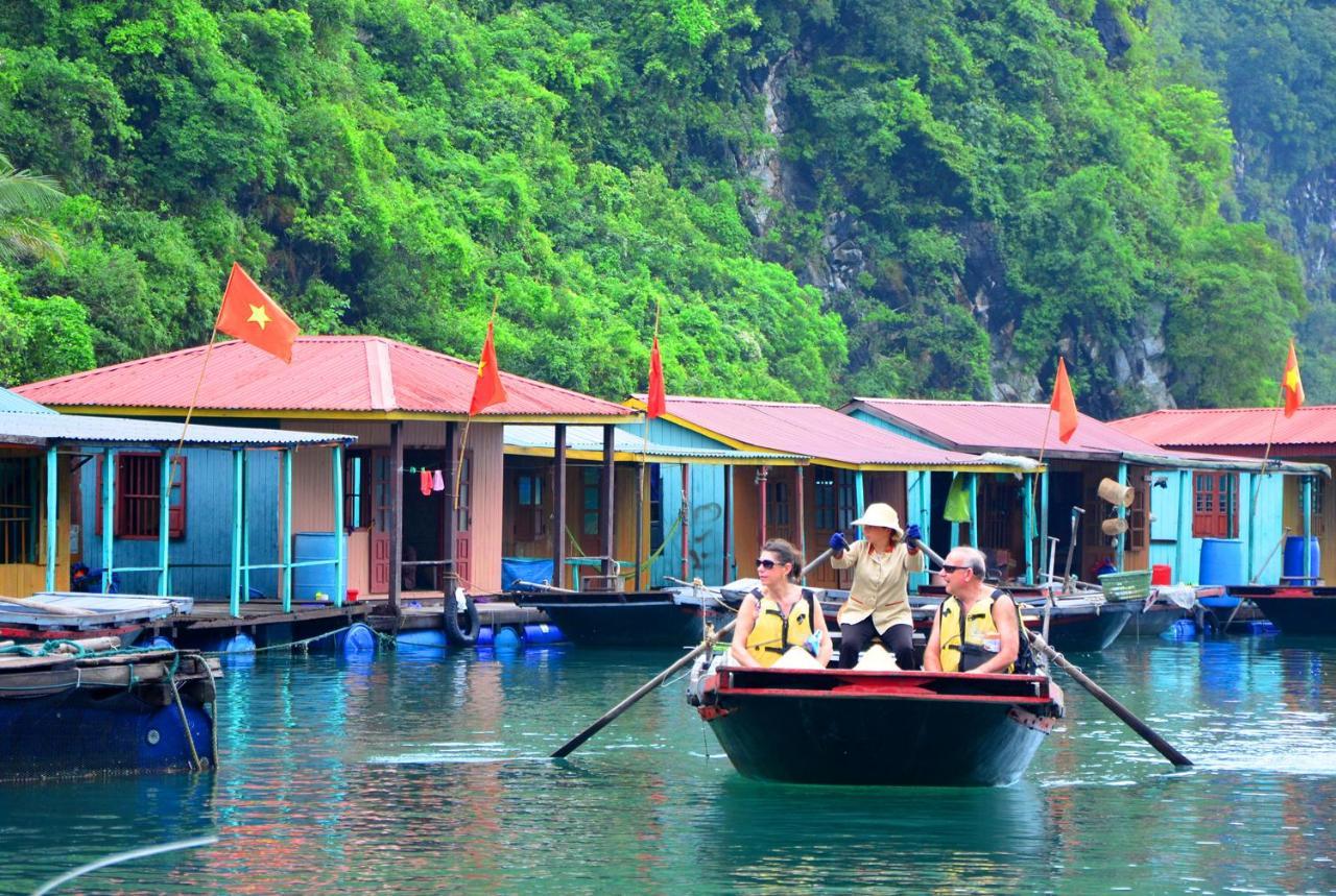Zo Brother Ha Long Hostel Buitenkant foto